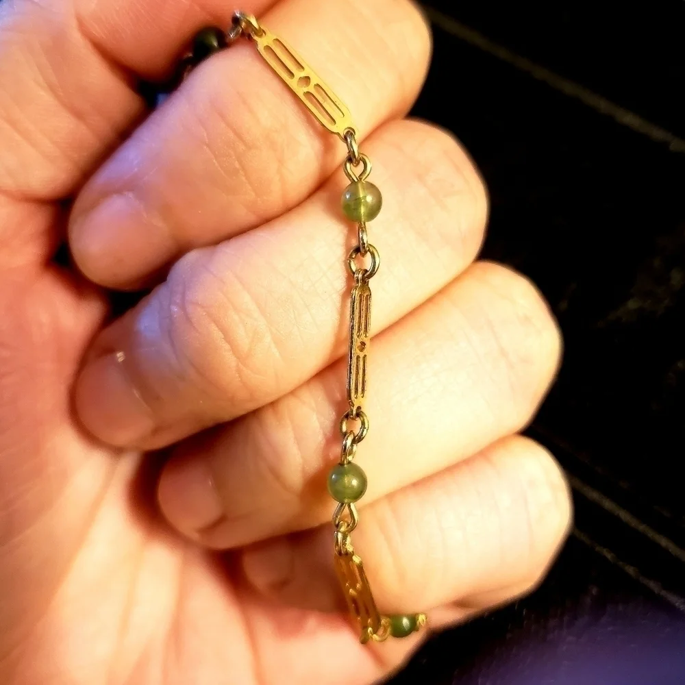 Avon Child's Bracelet Girl Small Gold Tone Green